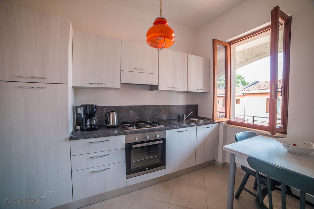 Residence Oasi Манерба-дель-Гарда Екстер'єр фото
